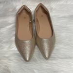 Unbranded Gold Textured Pointed Toe Holiday Flats Women’s Size 8 Photo 2