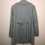 Attention  Coat‎ Photo 2