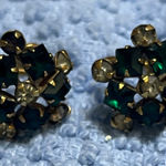 Vintage Art Deco Gold Plate and Emerald Green Screw Back Earrings Photo 0