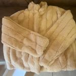 Faux fur coat Tan Size L Photo 0