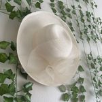Vintage Cream Bow Hat White Photo 9