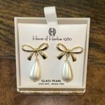 House Of Harlow 1960 Gold Tone Bow & Glass White Faux Pearl Drop Earrings NEW Photo 5