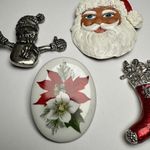Santa Claus, Poinsettia, Snowman, Stocking Christmas Holiday Brooch Pin Lot Of 4 Photo 2