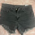 Levi's Levi’s Mid-Rise Skinny Shorts Photo 0