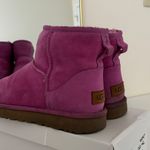 UGG Mini  Boots Photo 2