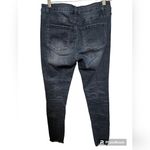 Lola Blair Dan Mid Photo 2