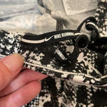 Nike Drifit Epic Viper Running Crop Leggings Black White size M Photo 5