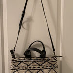 Universal Threads Universal Thread Shoulder Bag Handbag Tote Purse Black & Off White Photo 0