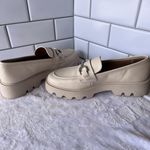 Chelsea and Violet Vera Leather Loafers Cream 8.5B Slip On Lug Sole Platform Photo 3