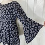 Floral bell sleeve tunic top women's medium blue open back ruffle hem by Phanuel Photo 2