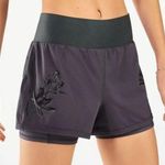 Fabletics Gray Olesia Shine Floral Athletic Shorts S Photo 0