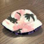 Griz Reversible Fleece Bucket Hat Pink Photo 4