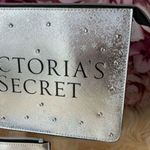 Victoria's Secret Victoria Secret Beauty Bag& Card Wallet& Keychain Photo 6