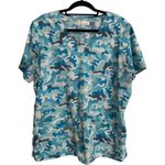 Peaches Women's XL Camouflage Print V Photo 1