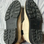 Toms  Skylar Sahara Suede 8.5 Chelsea Ankle Boots Quilted Detail Lug Sole Pull On Photo 4