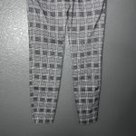 Soho  Apparel LTD Women's Plaid Skinny Pull-On Stretchy Pant Size S Black & White Photo 2