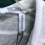 BCBGeneration NWT  COLLARED CROP TANK Photo 3