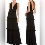 Mac Duggal NWOT 49281 V neck Rosette Trimmed Waist Tired Black Gown Sz 10 Photo 1