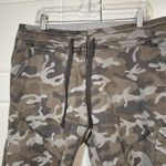 Nike  Camo Capri Cargo Shorts Womens Drawstring Casual Activewear‎ Size Large Photo 3