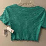 BP Cropped snap front top small new Photo 1