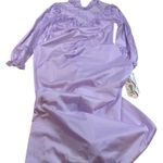 Vanity Fair  Vintage Lavender‎ Satin Lace Nightgown Long Sleeve M Photo 0