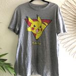 Pokémon Gray and yellow Pikachu  t-shirt Photo 0