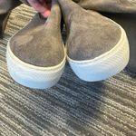 J/Slides Petra Over Photo 7