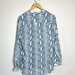 Kut From The Kloth Gray Snakeskin Print Blouse Size M NWT Photo 1