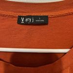Very J V ery j burnt orange brown long sleeve shirt in large Photo 5