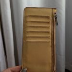 Target  Wallet Yellow Photo 1