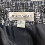 Jones Wear  blazer.  Suit jacket. Size 14.  Lined. Photo 3