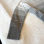 Vera Wang Simply  Ombré Turtleneck Sweater - Grey & White - Large Photo 4