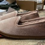 Dearfoams Slippers- Pink Shiny Velour Closed Back Photo 9