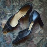 Unisa *5/$25 Sale*  black leather block heel pumps Photo 0