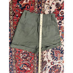 Elizabeth and James Olive Green Pleated Cuffed Shorts Size 6/28 Modern Minimalis Photo 6