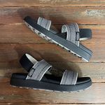 Keen  Elle Backstrap Sandals in Black Star Comfort Platform - Sz 10.5 🧡🎀 Photo 5