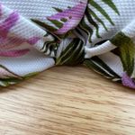 Shade & Shore  Women's White and Green Floral Bikini Top - Size 34A - NWT Photo 2