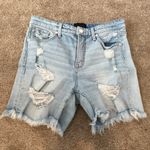 Buckle Black Jean Shorts Photo 2