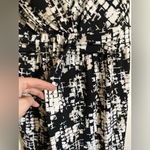 Motherhood 🌞 White, Black & Tan Geometric Print Short Sleeve Maternity Dress #O Photo 5