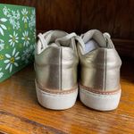 Johnston & Murphy  Callie Lace-To-Toe Gold Metallic Sneaker Women’s 8.5 Photo 4