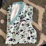 Lady Hagen 𝅺 V Neck Athletic Top Size Small Photo 3