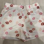 Good Threads Sleepwear Lip Pajama Shorts Size M Photo 0