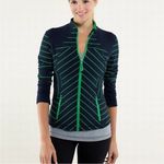 Lululemon  Forme Jacket *Cuffins Slalom Stripe Inkwell size 4‎ Photo 7