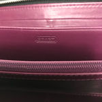 Coach   Vintage Soho Zoe Black Leather Buckle Zip Around Wallet EUC Photo 4