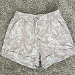 Lululemon Spring Break Away Shorts Photo 4