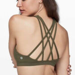 Lululemon  Free to be serene high neck sports bra size 6 Photo 2