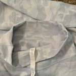 Lululemon Size 4 White Camo Leggings Photo 2