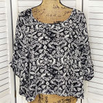 About A Girl Damask Print Cuff Sleeve Crop Blouse Black White Large Photo 0