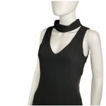 Belle Badgley Mischka Black Sleeveless Choker Neck V-Neck Party Cocktail Dress Photo 1