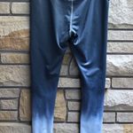 Vie Active Rockell Cropped Leggings Blue Ombre Large Photo 6